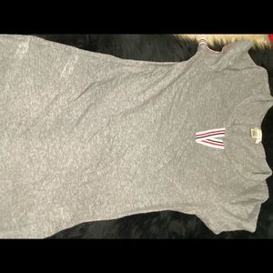 Grey v-neck striped top